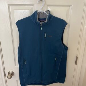Patagonia Men's Teal Blue Vest